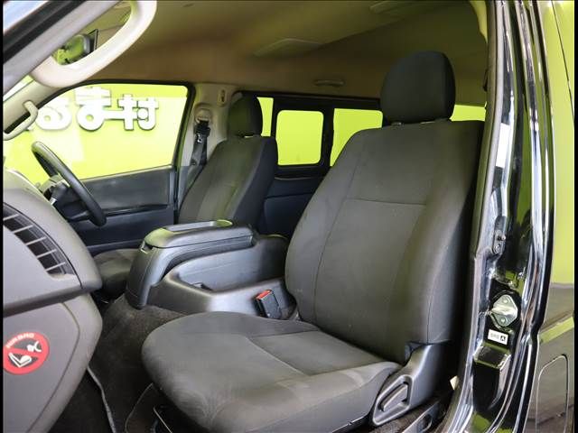 TOYOTA REGIUSACE VAN 2WD 2017 Image 31