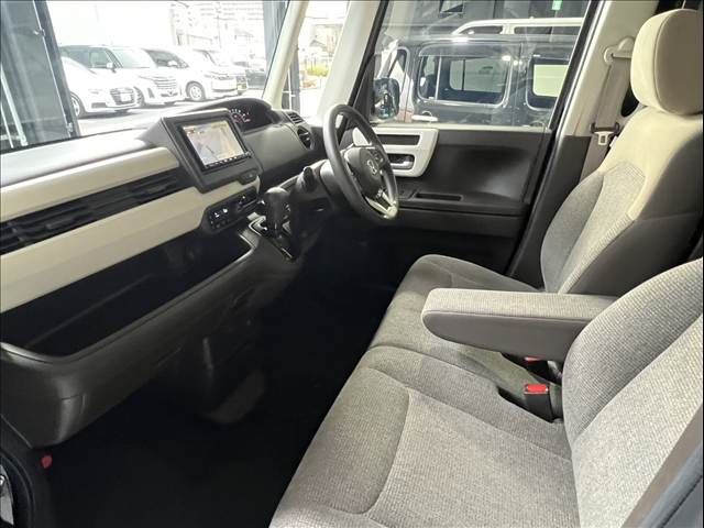 HONDA N-BOX 2022 Image 31