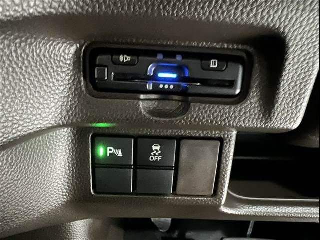 HONDA N-BOX 2022 Image 31