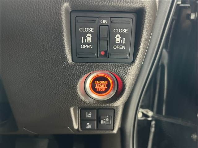 HONDA N-BOX 2022 Image 31