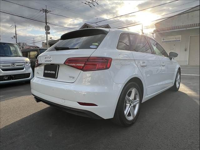 AUDI A3 SPORTBACK 2017 Image 31