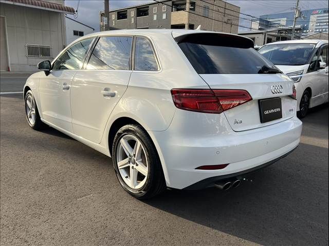 AUDI A3 SPORTBACK 2017 Image 31