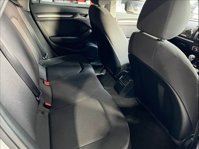 AUDI A3 SPORTBACK 2017 Image 31