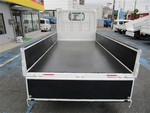 NISSAN ATLAS 2017 Image 31