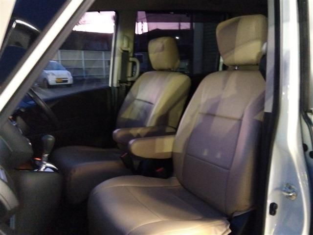 NISSAN SERENA  S-HYBRID 2016 Image 31