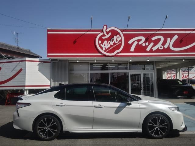 TOYOTA CAMRY HYBRID 2020 Image 31