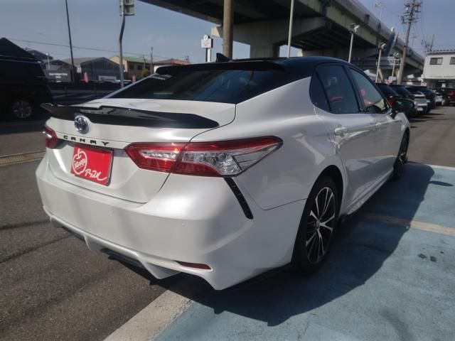 TOYOTA CAMRY HYBRID 2020 Image 31