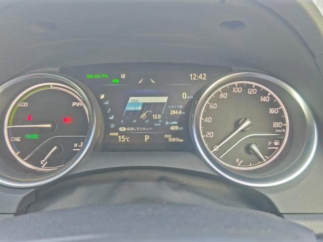 TOYOTA CAMRY HYBRID 2020 Image 31