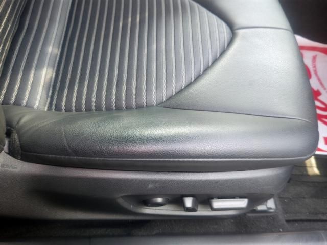 TOYOTA CAMRY HYBRID 2020 Image 31