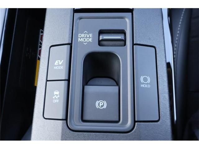 TOYOTA PRIUS 4WD 2025 Image 31