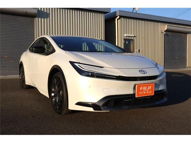 TOYOTA PRIUS 4WD 2025 Image 31