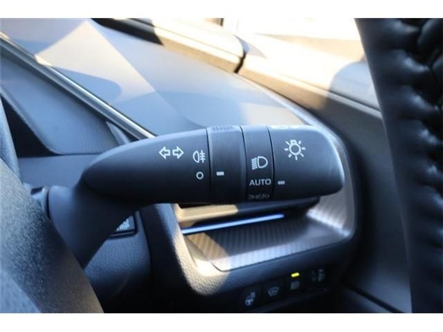 TOYOTA PRIUS 4WD 2025 Image 31