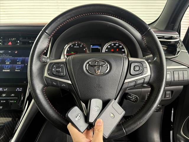 TOYOTA HARRIER 2WD 2017 Image 31