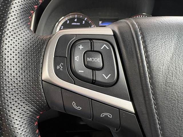 TOYOTA HARRIER 2WD 2017 Image 31