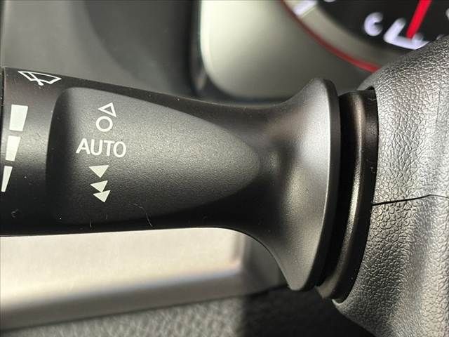 TOYOTA HARRIER 2WD 2017 Image 31