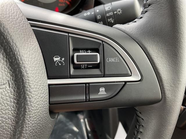 SUZUKI JIMNY NOMADE 2025 Image 31