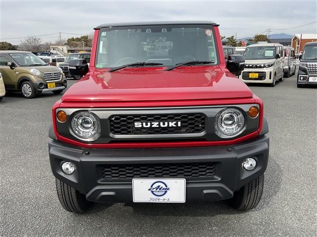 SUZUKI JIMNY NOMADE 2025 Image 31