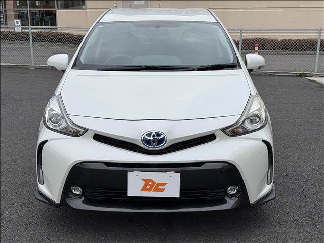 TOYOTA PRIUS ALPHA 2015 Image 31