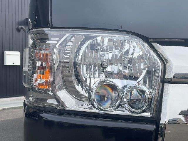 TOYOTA HIACE VAN 2WD 2019 Image 31