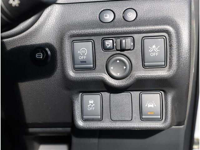 NISSAN NOTE 2017 Image 31