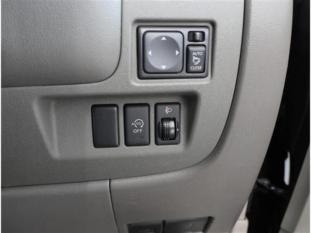 NISSAN MARCH 2013 Image 31