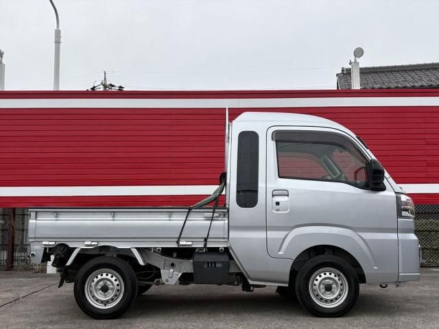 DAIHATSU HIJET TRUCK 4WD 2022 Image 31