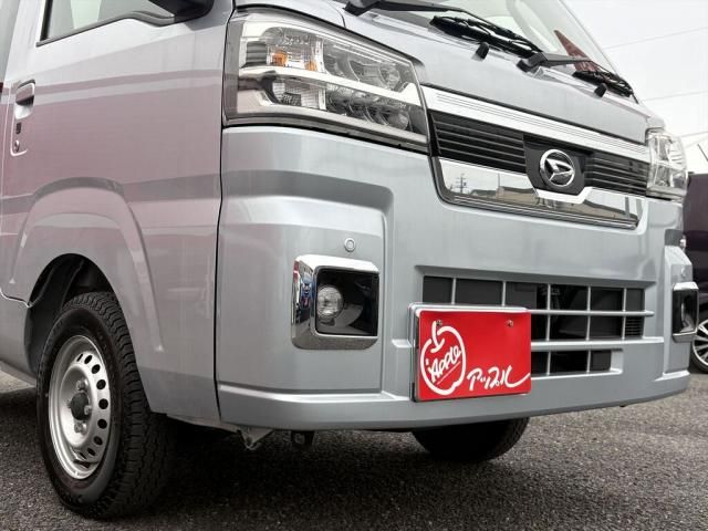 DAIHATSU HIJET TRUCK 4WD 2022 Image 31