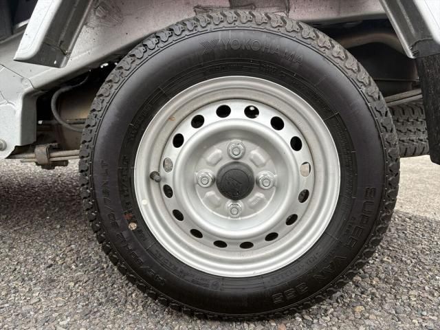 DAIHATSU HIJET TRUCK 4WD 2022 Image 31