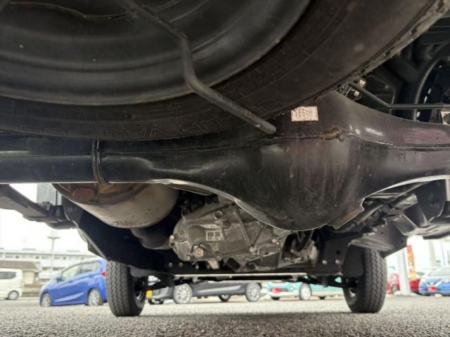 DAIHATSU HIJET TRUCK 4WD 2022 Image 31