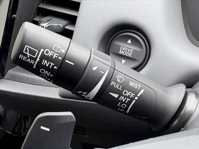 HONDA FIT E:HEV 2023 Image 31