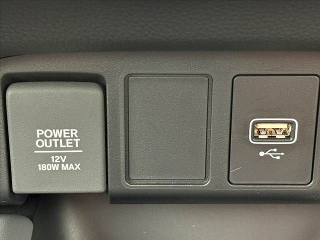 HONDA FIT E:HEV 2023 Image 31