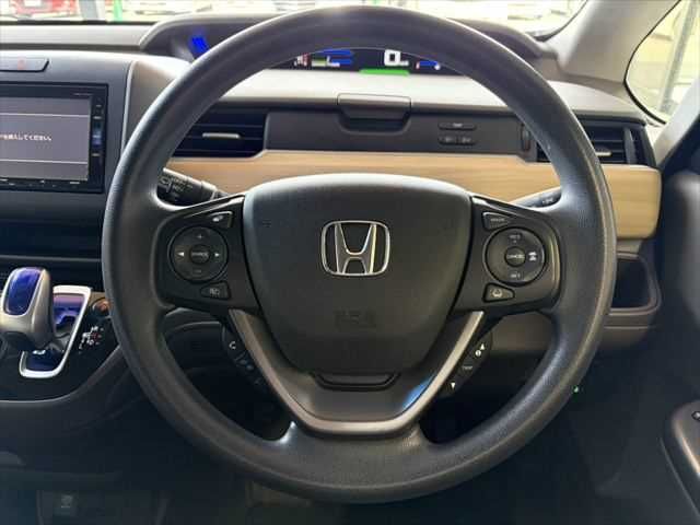 HONDA FREED HYBRID 2016 Image 31