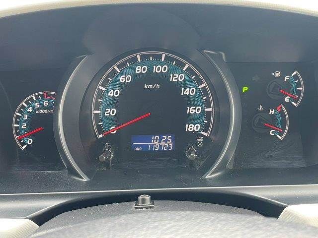 TOYOTA REGIUSACE VAN 2WD 2013 Image 31