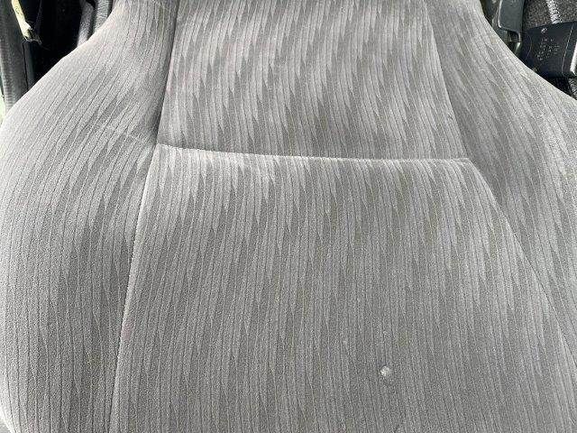 TOYOTA REGIUSACE VAN 2WD 2013 Image 31