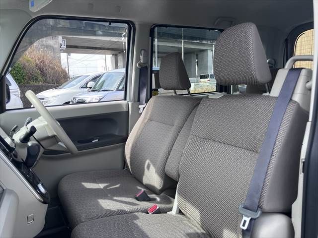 DAIHATSU TANTO 2015 Image 31