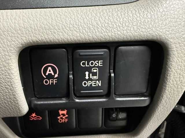 MITSUBISHI EK SPACE 2017 Image 31