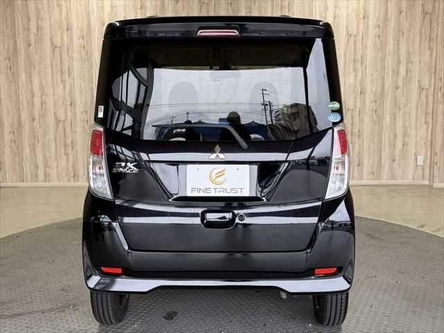 MITSUBISHI EK SPACE 2017 Image 31