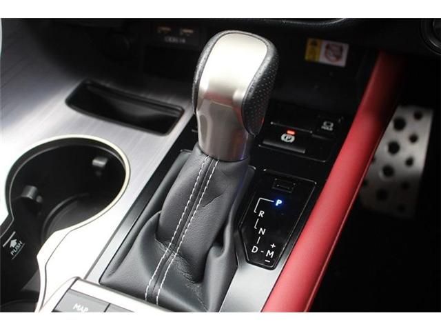 TOYOTA LEXUS RX300 AWD 2020 Image 31