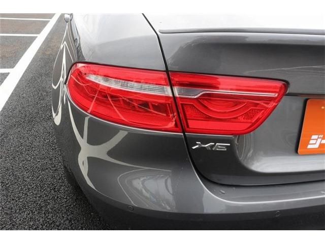 JAGUAR XESERIES 2017 Image 31