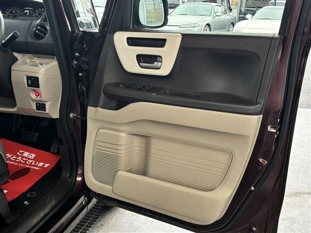 HONDA N BOX 4WD 2019 Image 31