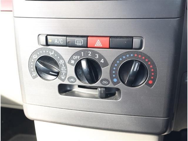 TOYOTA PIXIS SPACE 2013 Image 31