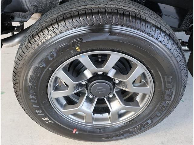 SUZUKI JIMNY NOMADE 2025 Image 31