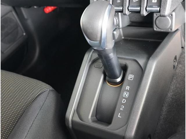 SUZUKI JIMNY NOMADE 2025 Image 31