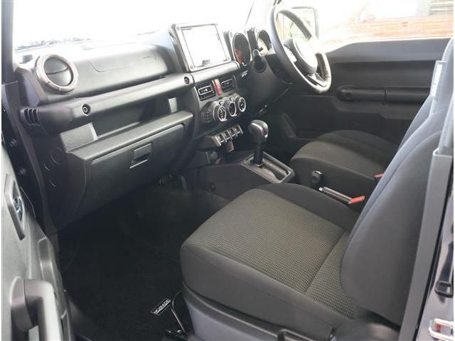 SUZUKI JIMNY NOMADE 2025 Image 31