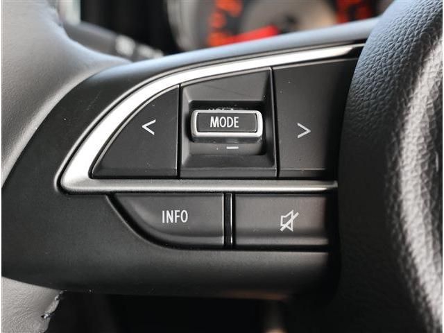 SUZUKI JIMNY NOMADE 2025 Image 31