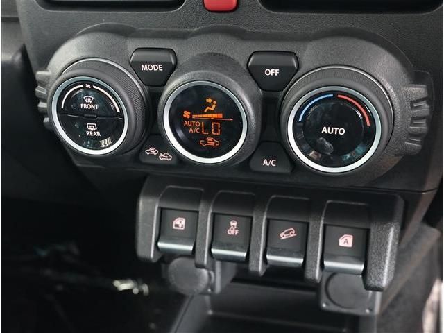 SUZUKI JIMNY NOMADE 2026 Image 31