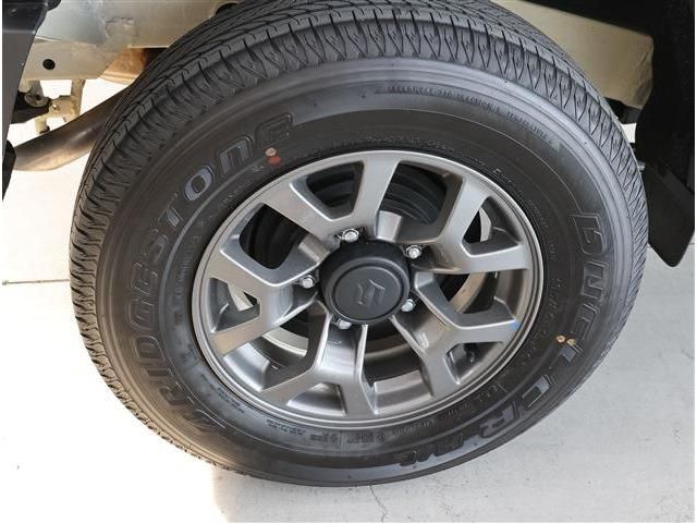 SUZUKI JIMNY NOMADE 2025 Image 31