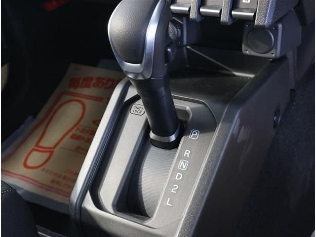 SUZUKI JIMNY NOMADE 2025 Image 31