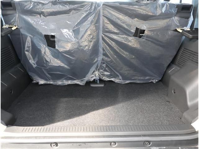 SUZUKI JIMNY NOMADE 2025 Image 31