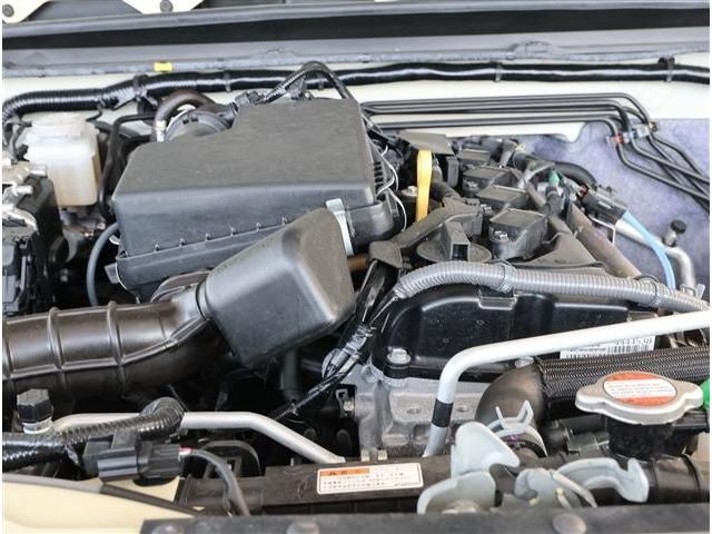 SUZUKI JIMNY NOMADE 2025 Image 31